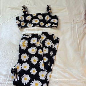 Year of Ours Sunflower Workout Set